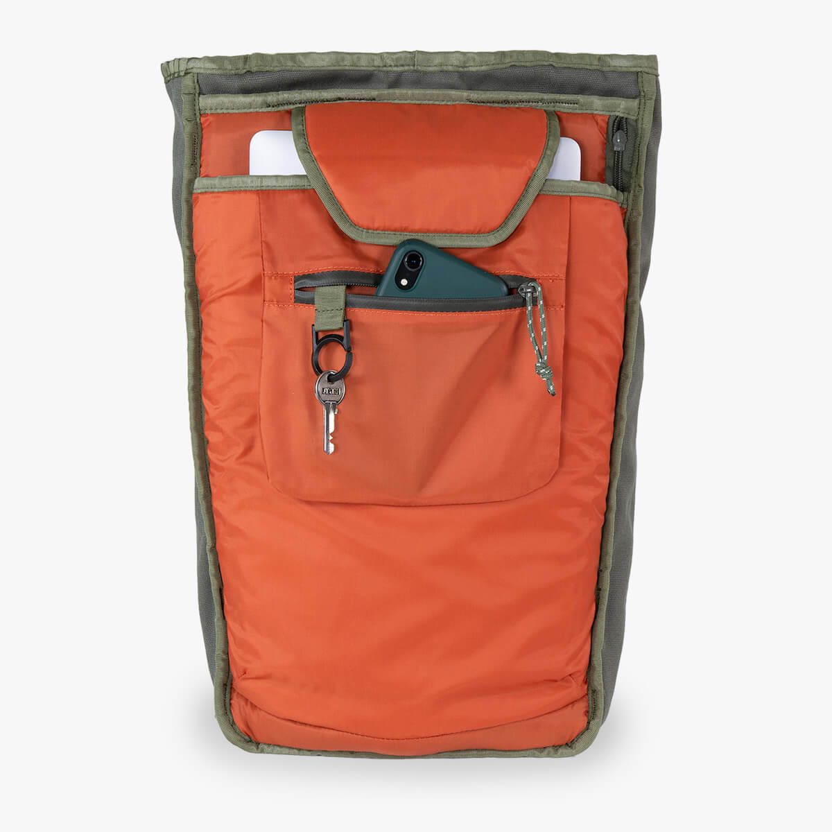The Carry-On 35+20L