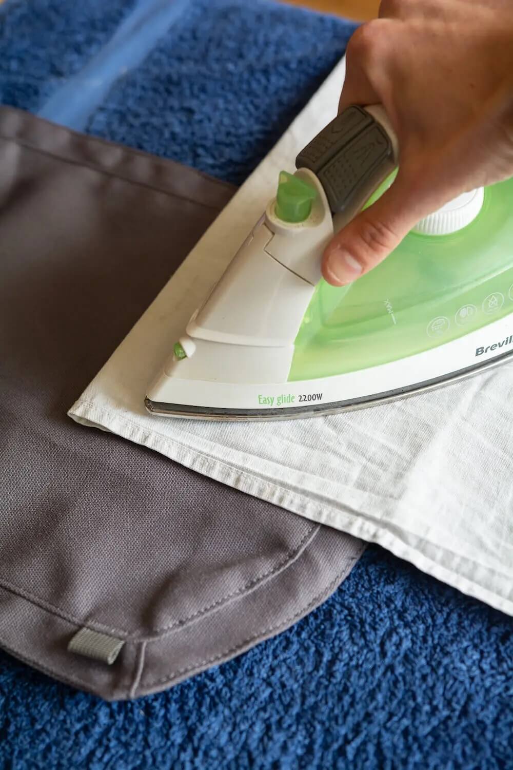 How to Iron on Patches: An Easy Step-by-Step Tutorial